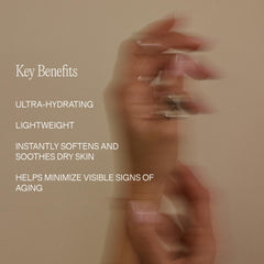 Lux Unfiltered N°24 hand cream texture absorbed quickly on skin.