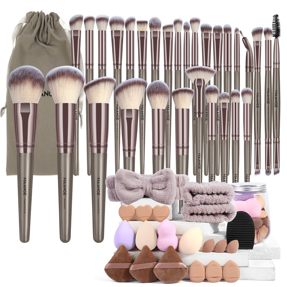MAANGE makeup brushes 51-piece kit with Champagne bag for versatile daily makeup.