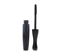 MAC In Extreme Dimension 3D brush wand showing smooth application and lift