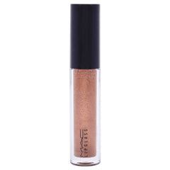 MAC Lipglass Oh Baby doe-foot applicator applying gloss for precise use