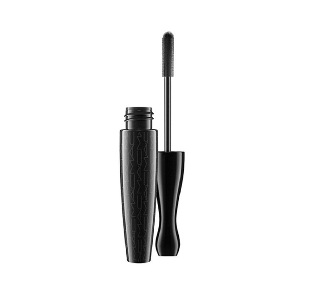 MAC Mascara Extreme Dimension 3D Black Lash wand closeup shows defined lashes