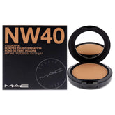 MAC Studio Fix powder NW40 compact close-up showing matte finish and minimized pores