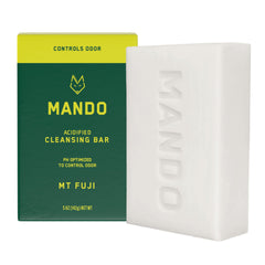 Mando Acidified Cleansing Bar lather closeup shows odor control and skin hydration.