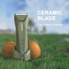 MANSPOT trimmer on standing USB dock for convenient charging