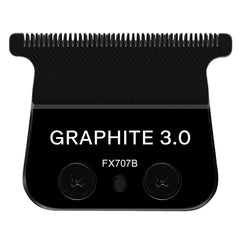 Manxrtod Graphite 3.0 blade close-up highlights sharp carbon steel edge for precise outlines.