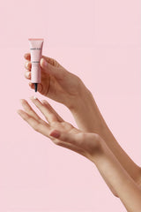Mary Kay Eye Cream delivers up to 12 hours of hydration for smooth, comfortable skin.