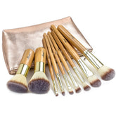 Matto foundation brush with airbrushed finish for flawless complexion and even coverage.