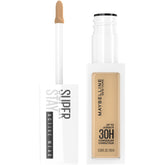 Corrector líquido Maybelline Super Stay con aplicador flexible para una aplicación suave.