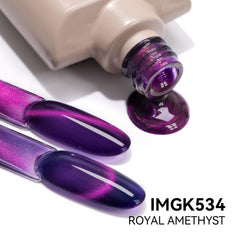 MAYCHAO cat-eye magnetic effect demonstrates holographic depth for manicure.