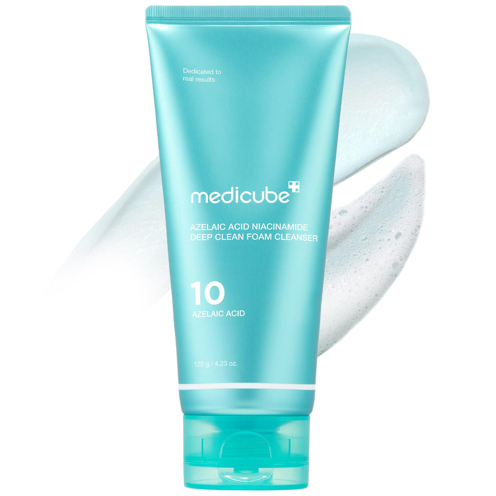medicube Azelaic Acid Gummy Whip Cleanser bubble texture close-up supports impurities removal