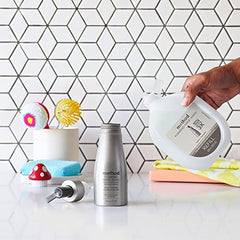 Method packaging made with 50% recycled plastic (PCR) for sustainable choices.