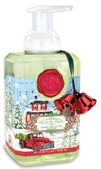 Michel Design Works Deck the Halls foaming soap with pump for elegant guest-bathroom hand care