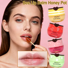 Miniling honey lip mask jar close-up highlighting creamy formula for moisturized lips