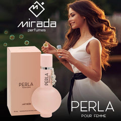 MIRADA Perla spray-action demonstrates effortless daily application and confidence.