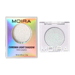 Moira Sombra Chroma Luminosa 017 Opal con brillo metalizado para un look audaz.