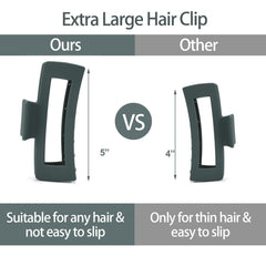 Molizummy jumbo claw clip in light green resting on straight hair for all-day style.