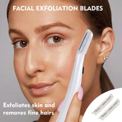 MOVELOVE clean brush used to rinse blades after use for hygienic maintenance