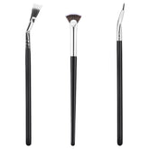 Mozeat Lens folding-angle lash brush for precise, lift-enhanced lashes without clumps