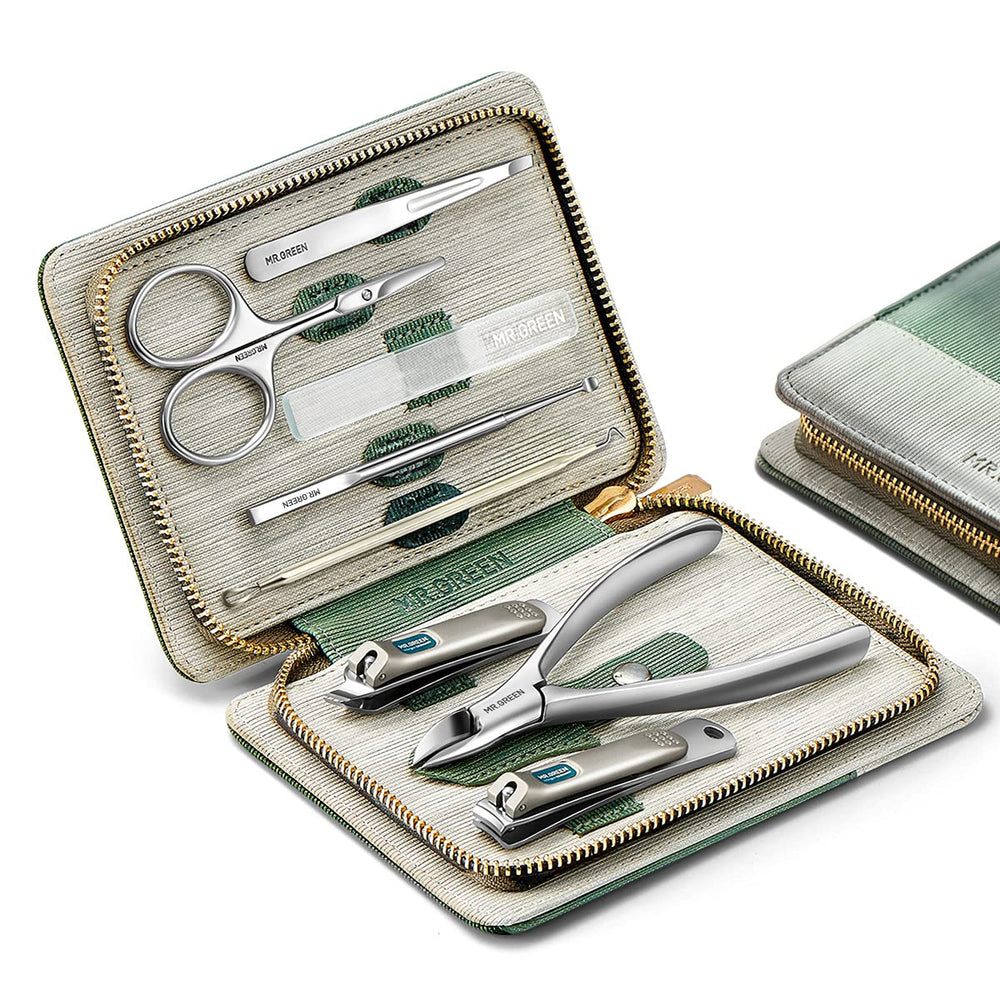 MR.GREEN manicure set front view, compact 8-in-1 kit for easy home grooming