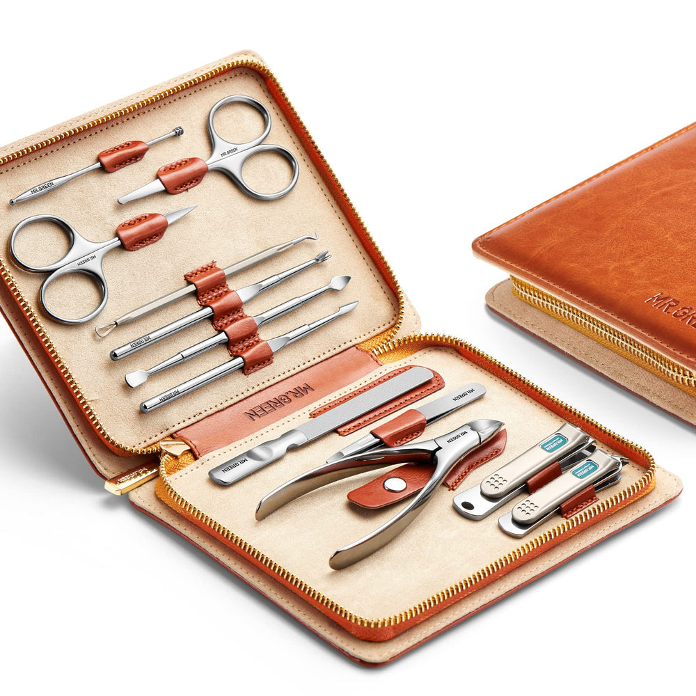 MR.GREEN manicure set leather case keeps tools organized for travel grooming.
