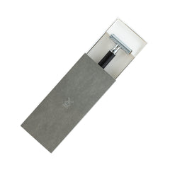 MÜHLE Traditional R89 chrome handle highlights durability and classic barber-grade quality.