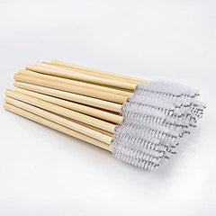 MyAoKuE-UP travel-friendly mascara wands on-the-go for mess-free makeup touchups.