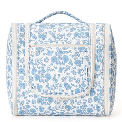 Narwey hanging toiletry bag front view highlights organized travel essentials