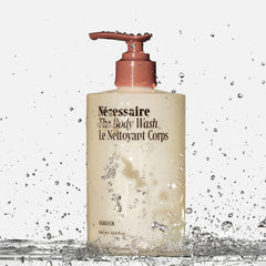 Nécessaire Olibanum vitamin C-enzyme focus suggests brightening-support during cleansing.