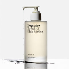 Nécessaire The Body Oil application routine illustrating smooth, absorbent massage.