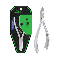 Nghia Cuticle Nipper D-07 Jaw 14 blade closeup for precise trimming