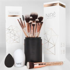 Niré Beauty 15-piece glitter brush set in case for organized travel makeup