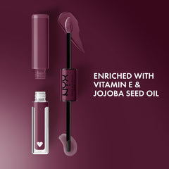 NYX Shine Loud top coat in cool-toned plum for a glassy, non-sticky finish