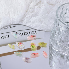 NZRAESTRS almond medium nails showing versatile shape for customization