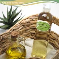 Originals by Africa's Best Therapy Argan Oil pour close-up for easy application and fast absorption.
