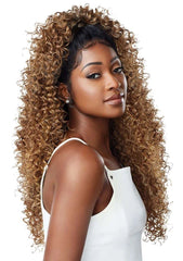 Outre Dominica adjustable wide elastic band provides secure fit and comfortable all-day wear.