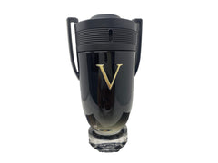 Paco Rabanne Invictus Victory 6.8 EDP Extreme spray action captures energizing application.