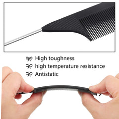 Peine Patelai con dientes finos para delimitación suave y uniforme del cabello.