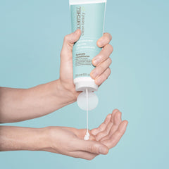 Paul Mitchell Clean Beauty Hydrate Conditioner label with natural standards and ISO 16128 credentials