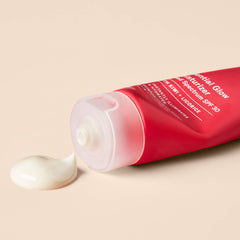 Vitamin C component in Paula's Choice Defense Essential Glow moisturizer for brightness