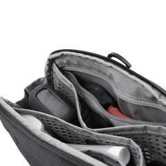 Peak Design Small Wash Pouch weatherproof 200D nylon resists splashes and stains