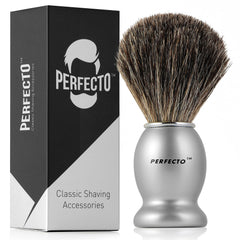 Perfecto badger shaving brush with wood handle for a precise, comfortable shave.