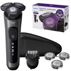 Philips Norelco 6600 SkinProtect blades close-up for a comfortable shave