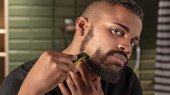 Philips OneBlade dual-sided blade enables clean, sharp lines for any look.