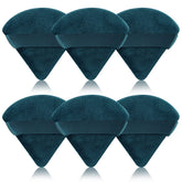 Pimoys powder puff triangle-round application for precise foundation and contour.