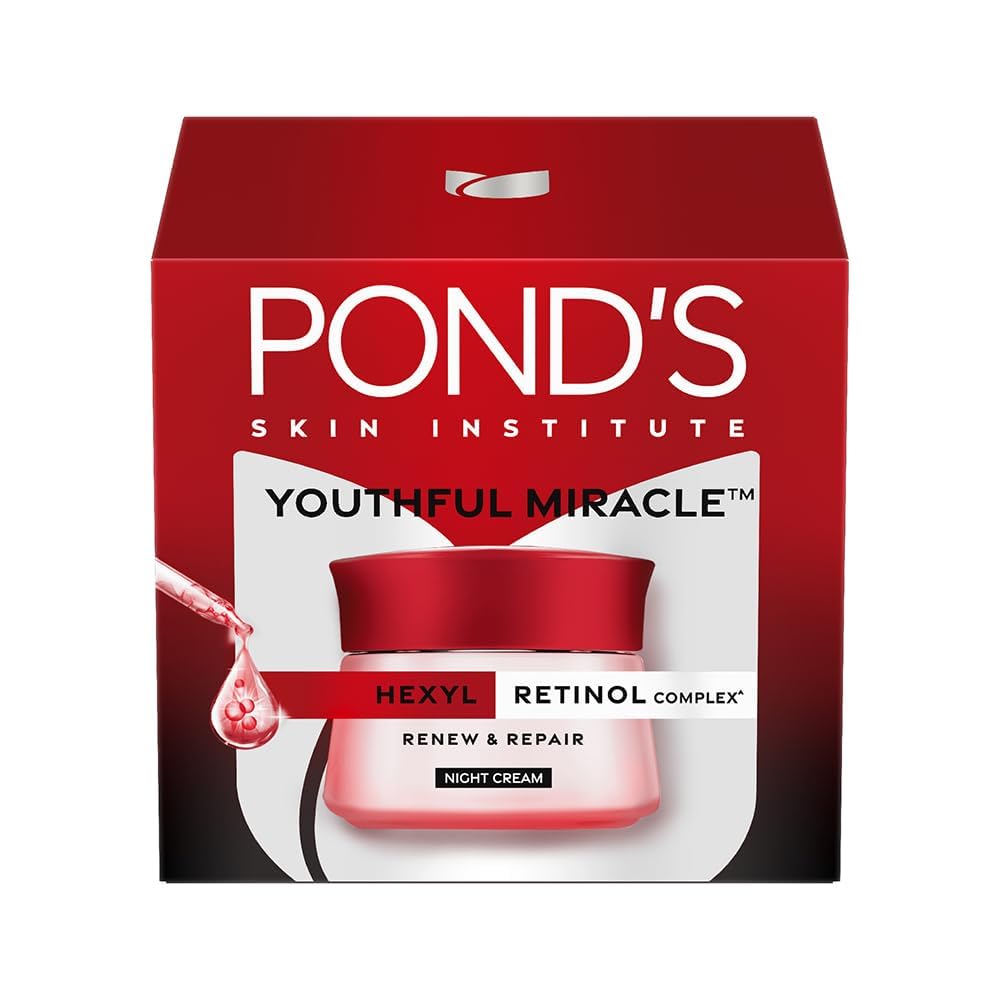 POND'S Age Miracle day cream jar close-up with creamy texture for youthful glow.