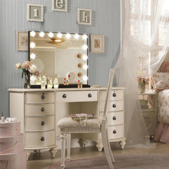 Ratsamee vanity mirror 15 bulbs delivering bright, shadow-free illumination