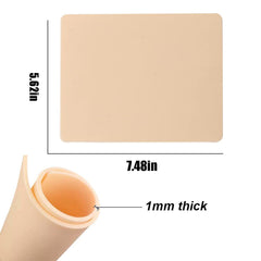 Rayyl pen covers protect tips and maintain hygiene during practice.