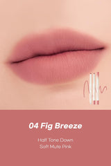 romnd Lip Mate Pencil precise-lining with 4.5mm tip supports defined, 3D lip effect.