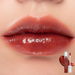 romnd massive lip oil water tint closeup emphasizes bright glossy finish without stickiness.