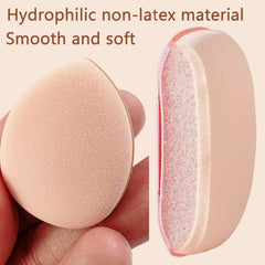 ROYHOO travel-friendly puff with strap keeps grip secure during touch-ups on the go.